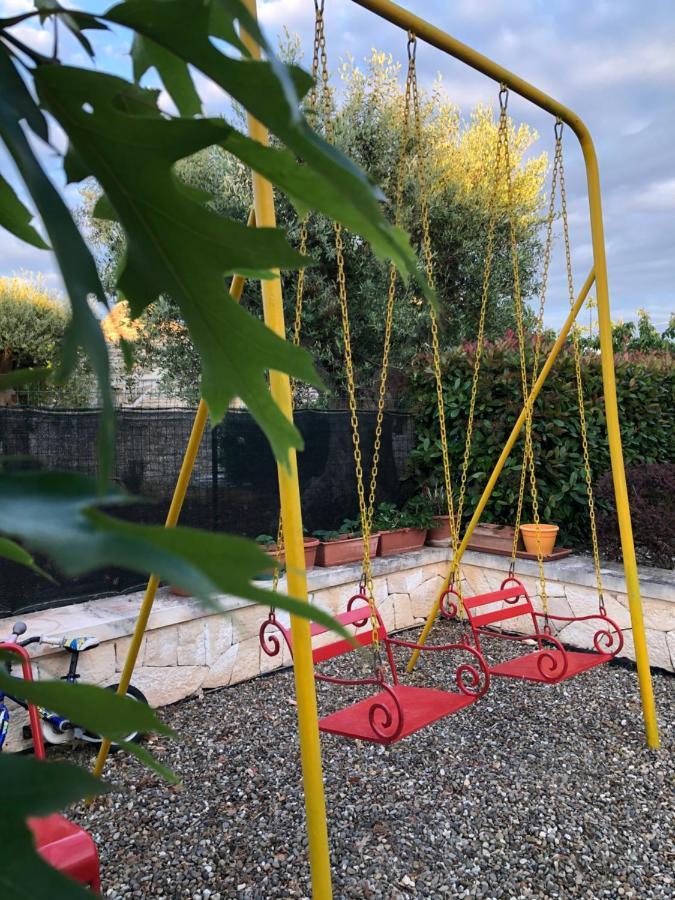 アルベロベッロ Casa Delle Rondini Bed & Breakfast エクステリア 写真