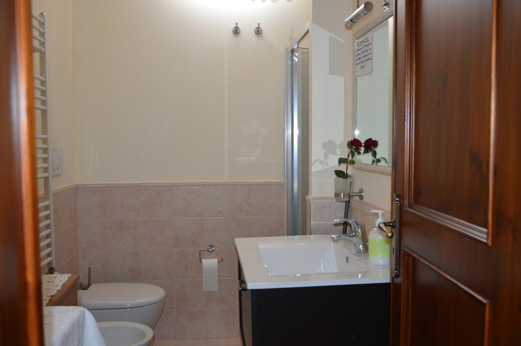 アルベロベッロ Casa Delle Rondini Bed & Breakfast 部屋 写真