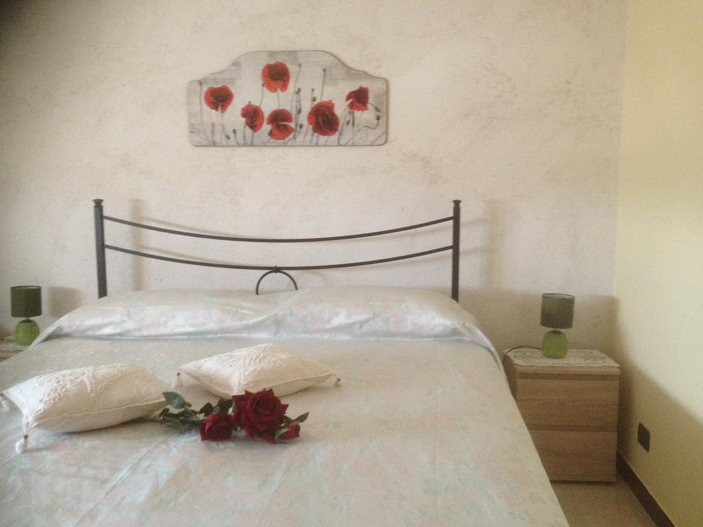 アルベロベッロ Casa Delle Rondini Bed & Breakfast エクステリア 写真