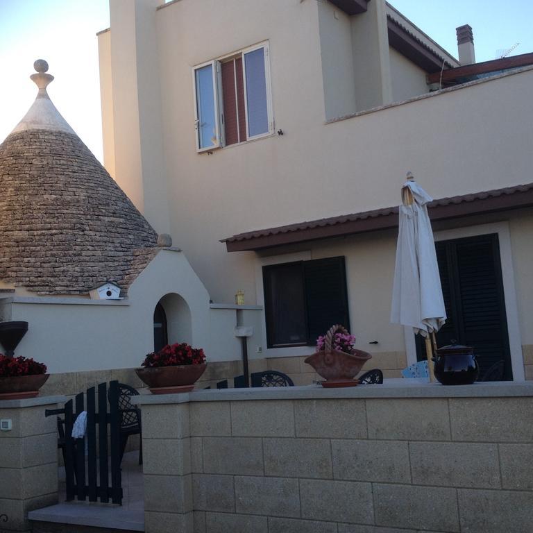 アルベロベッロ Casa Delle Rondini Bed & Breakfast エクステリア 写真