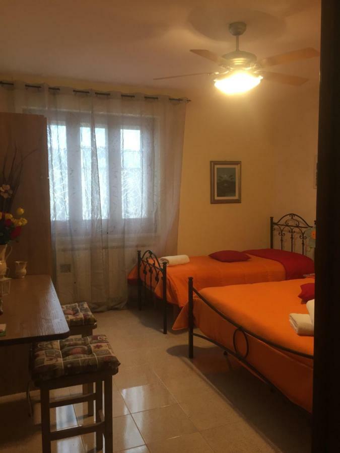 アルベロベッロ Casa Delle Rondini Bed & Breakfast エクステリア 写真